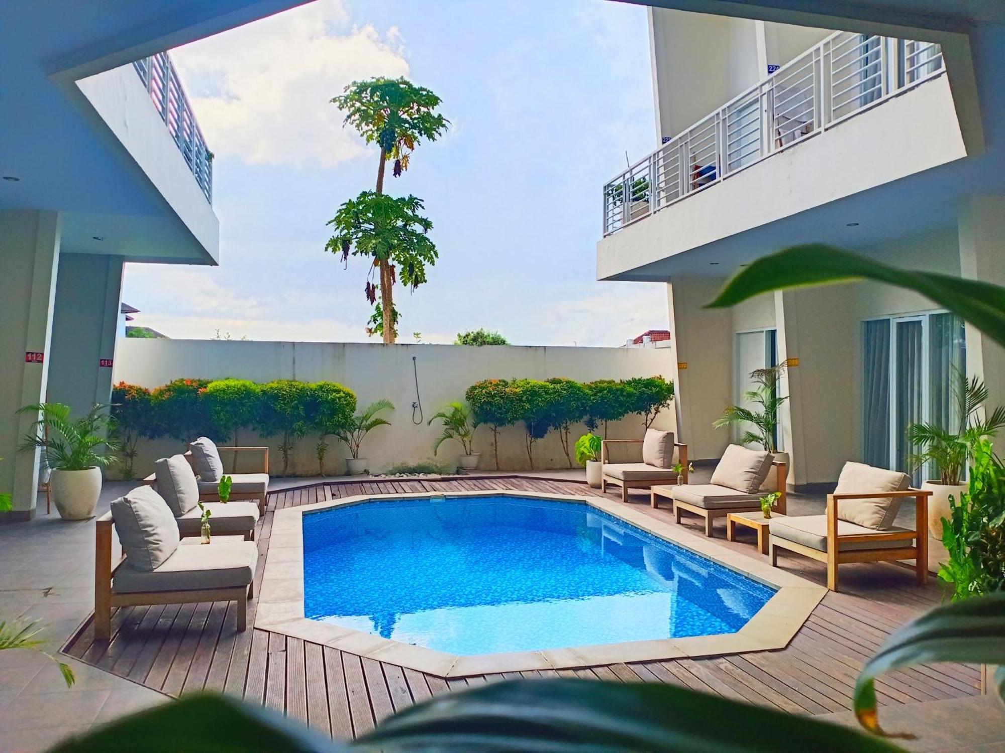 Hotel Casa Due Canggu Esterno foto