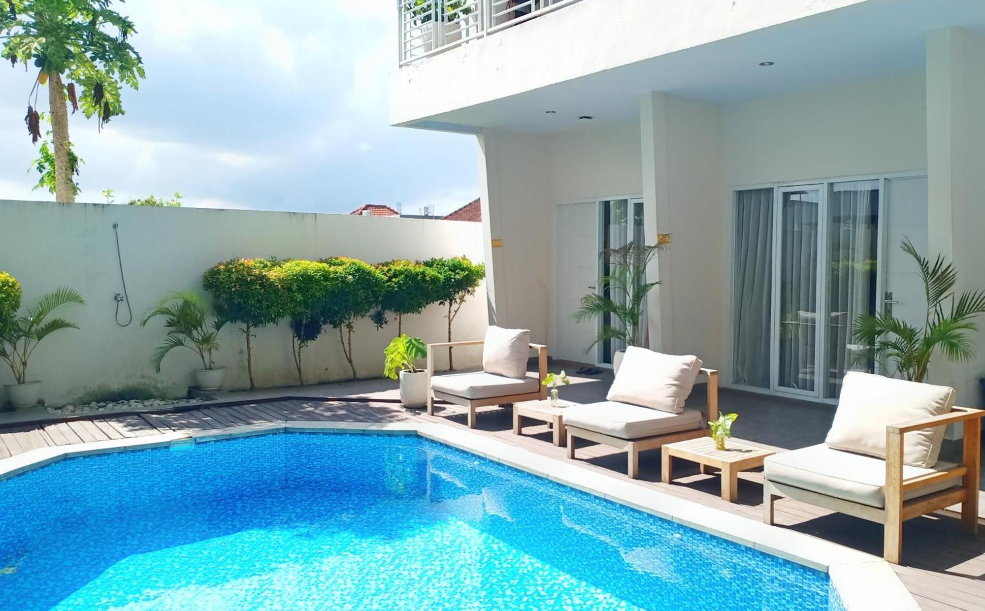 Hotel Casa Due Canggu Esterno foto