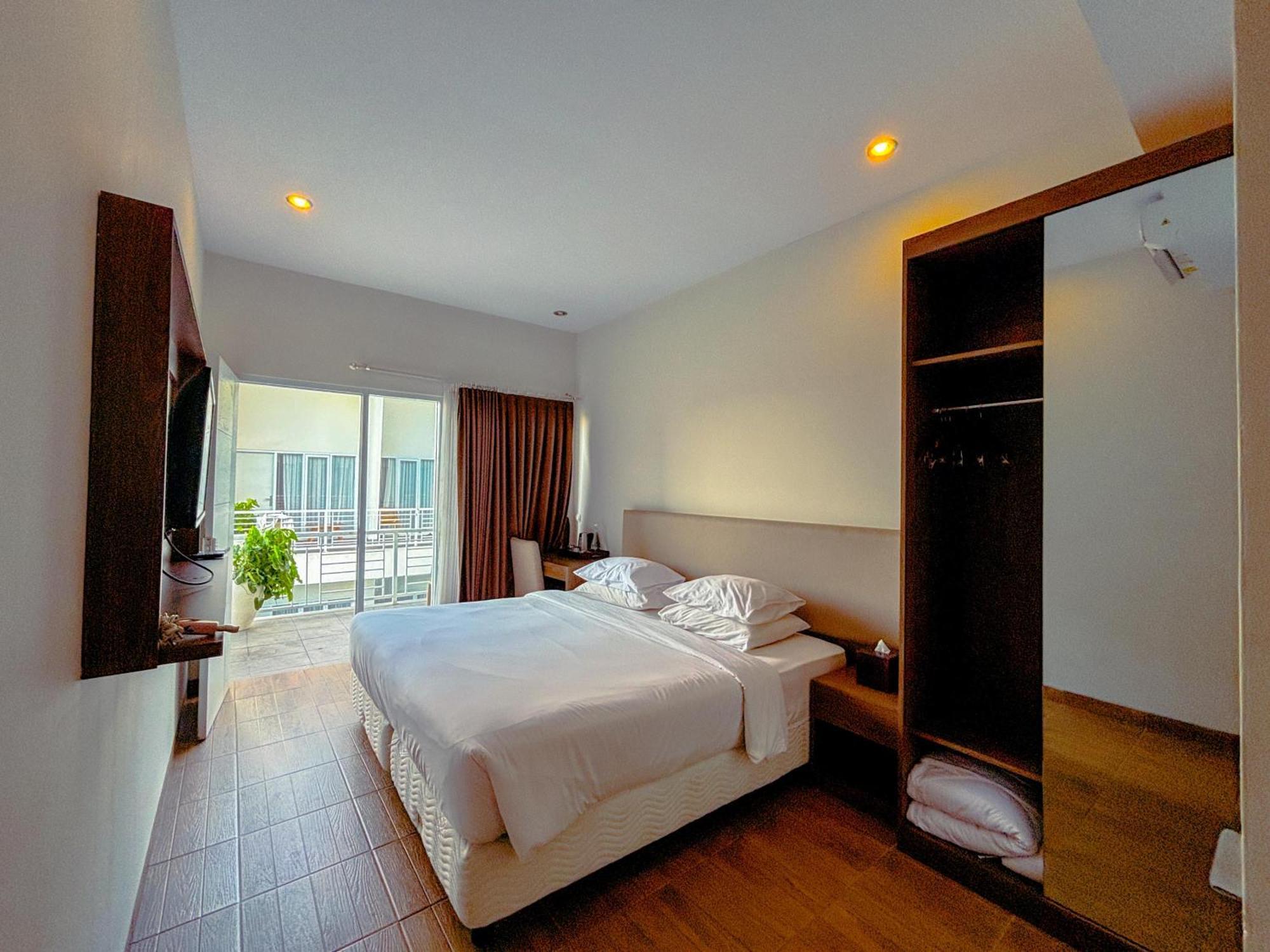 Hotel Casa Due Canggu Esterno foto