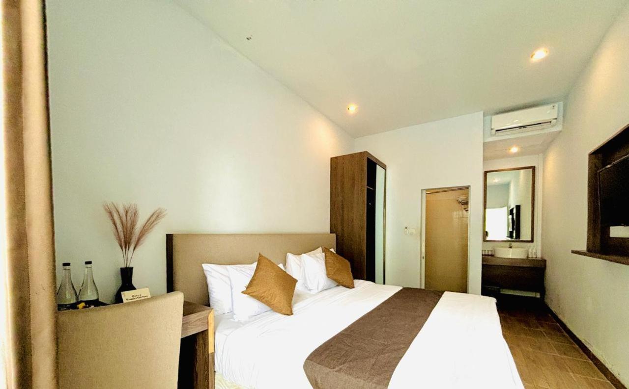 Hotel Casa Due Canggu Esterno foto